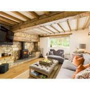Pass the Keys Traditional Luxury Cotswolds Cottage