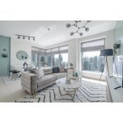 Radiant 2 BR with Marina Views