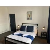 Rawling - Welcoming 3 bed apartment with free Wifi and Free Parking