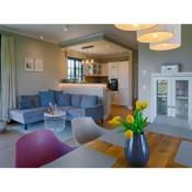 Reetland am Meer - Premium Reetdachvilla mit 3 Schlafzimmern, Sauna und Kamin F27