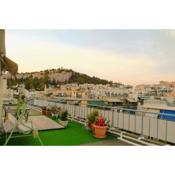 Rooftop studio, Acropolis view!