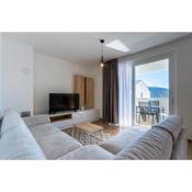 Sea View Luxury Apartment