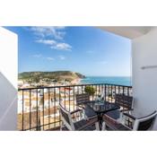 Seaview Apartment with amazing views