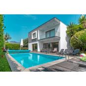 Star Villa with private heated pool in funchal