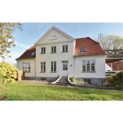 Stunning Home In Assens With 6 Bedrooms, Sauna And Internet
