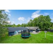 Stunning Home In Hadsund With 3 Bedrooms, Sauna And Indoor Swimming Pool