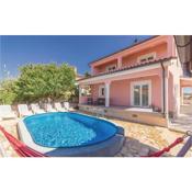 Stunning home in Pula with 3 Bedrooms, WiFi and Outdoor swimming pool