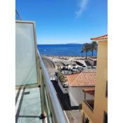Sunny Beach Machico Apartment by HR Madeira
