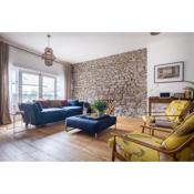 The Artists Loft - Luxury Lake District Apartment with Private Parking