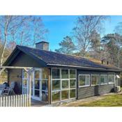 Two-Bedroom Holiday home in Aakirkeby 7