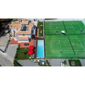 Villa 9BD W private pool Tennis courts e Putt