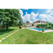 Villa Catarina with Beautiful and Spacious Garden and Pool