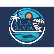 Villa Olivija-first sea row